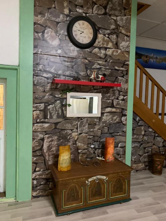 Hotel Roessli Oberried am Brienzersee Bagian luar foto